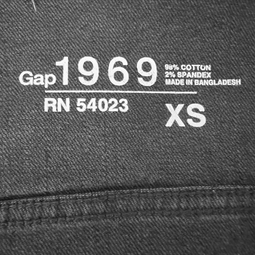 GAP Black Denim Jean Jacket - Picture 5 of 10
